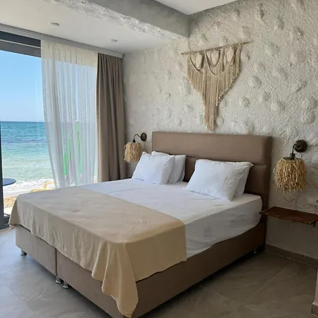 Aporte Hotel Çeşme